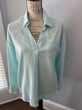 crown & ivy Light Aqua Pullover V Neck